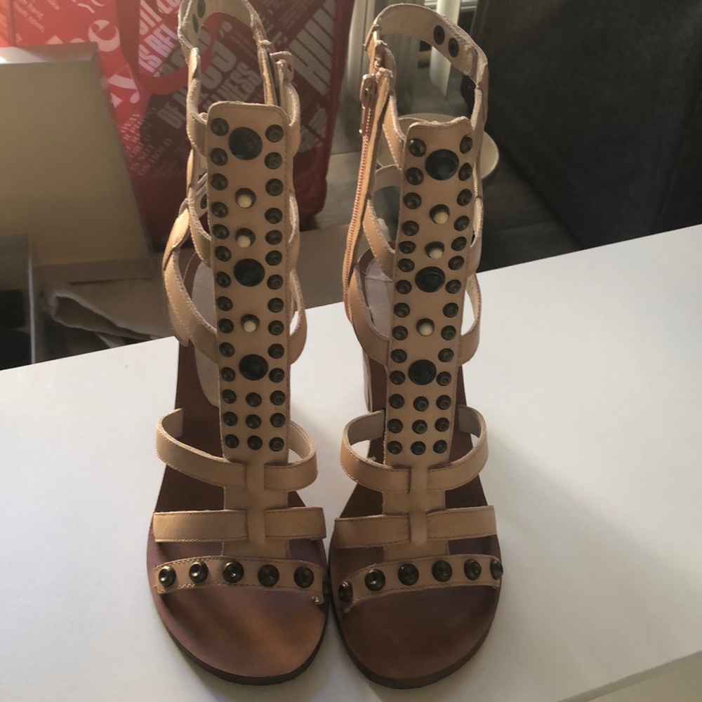 MIA limited edition Sphinx Sandal worn once
